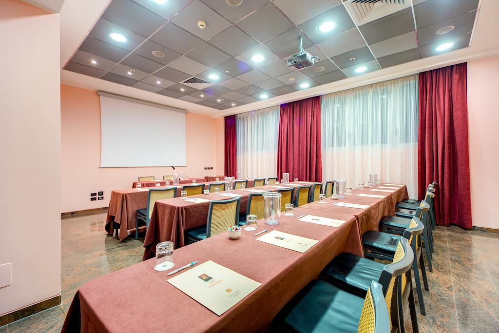 Hotel Galileo Milan Exterior photo