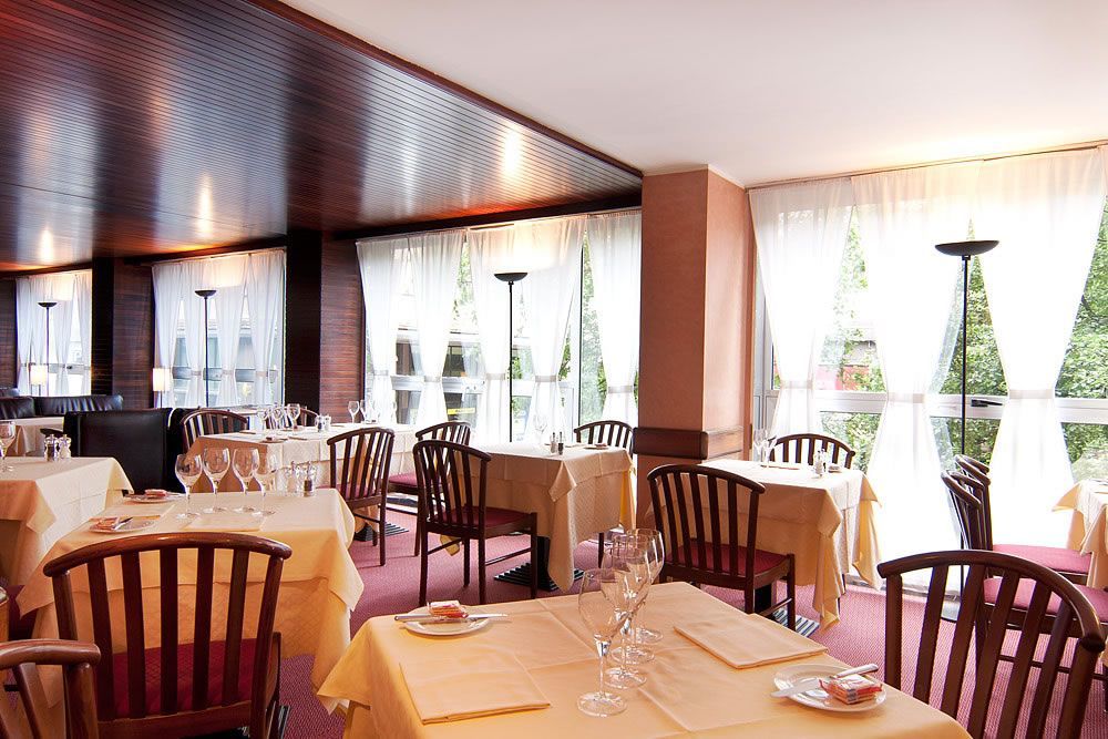 Hotel Galileo Milan Exterior photo